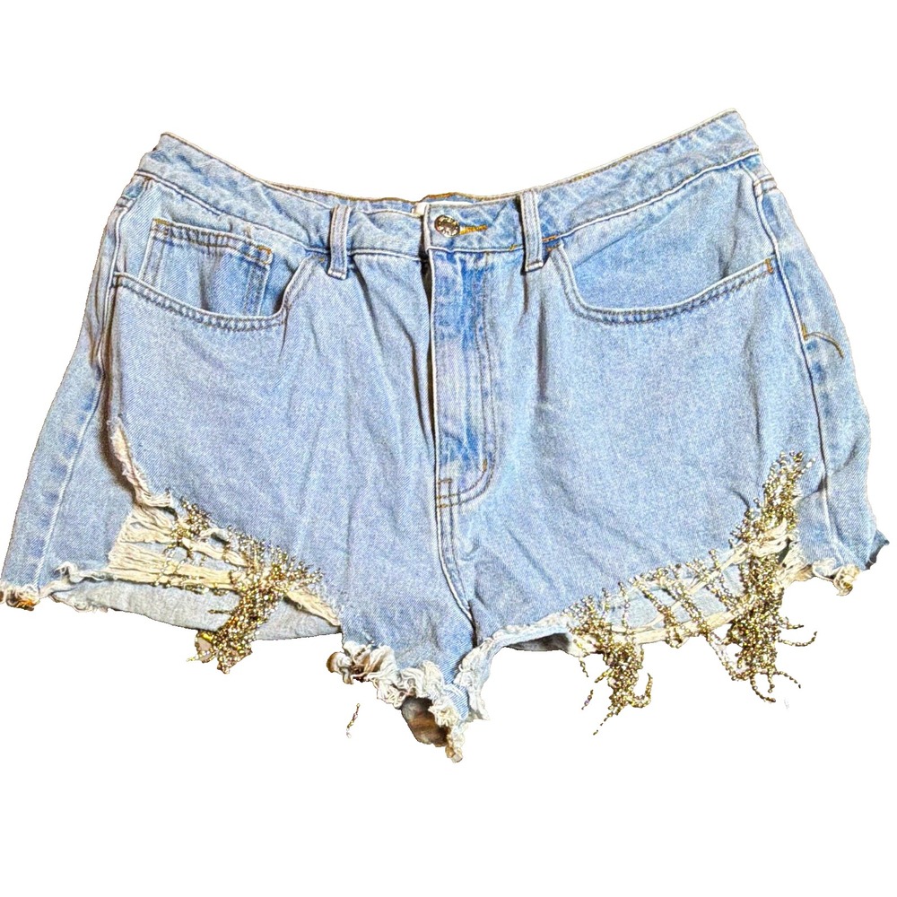 Forever 21 Women's Light Wash Distressed Fringe Mid Rise Denim Shorts Size 31